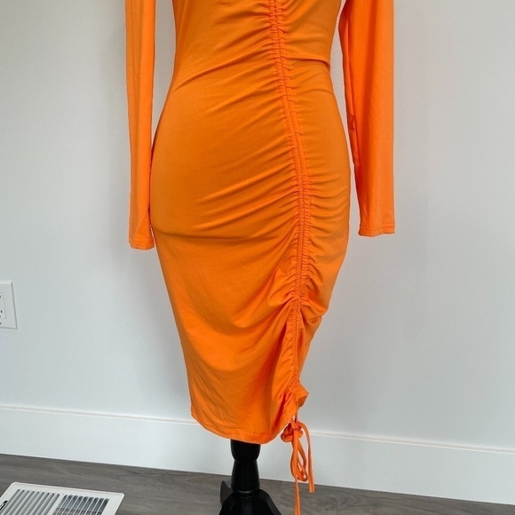 Ruched Draw Strings Bodycon Midi Dress - Picture 7 of 9